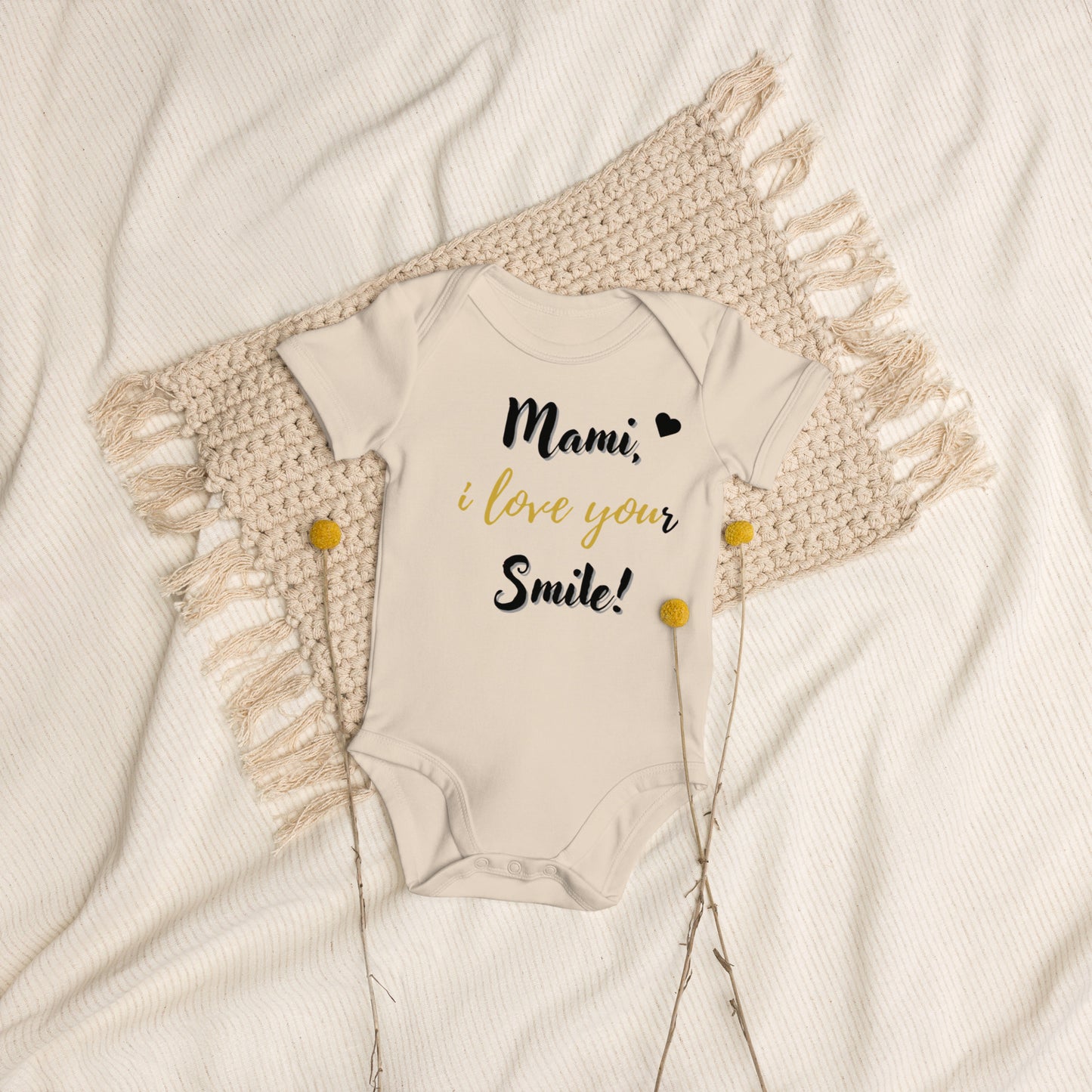• "Mami, i love your Smile / i love you" •