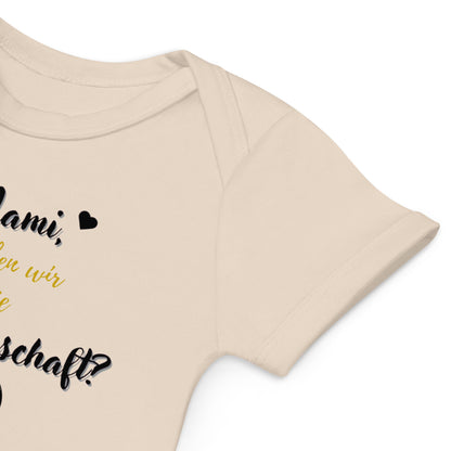 •  "Mami, wollen wir die Weltherrschaft?"  •