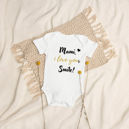 • "Mami, i love your Smile / i love you" •